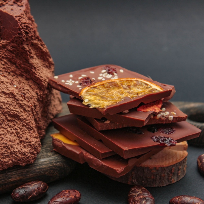 Шоколад гурме молочный 53% какао с апельсином, клюквой и семенами белого кунжута, без ГМО, натуральный фото 12