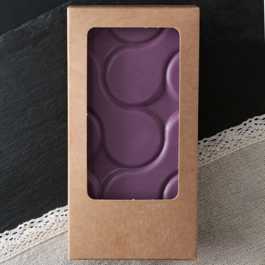 Фруктовый гурме-шоколад БЕЗ САХАРА белый фиолетового цвета 43% какао с фиолетовым бататом, натуральный фото 2